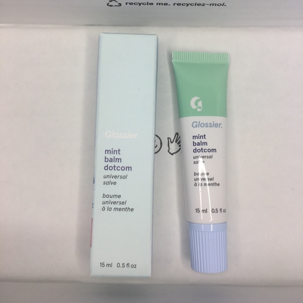 New in box Glossier Balm Dotcom Mint